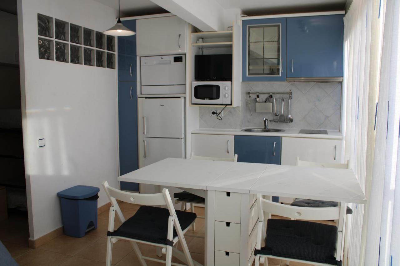 Estudio Primera Linea De Mar Con Piscina Y Parking Apartment Platja d'Aro Ngoại thất bức ảnh